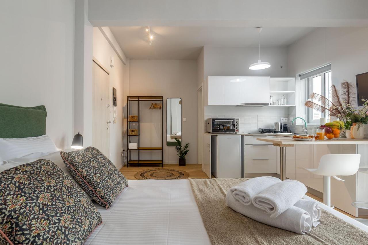 Holodek Apartments: Kallithea Athena Bagian luar foto